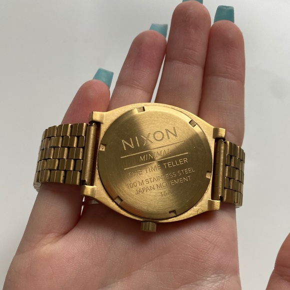 Nixon watch - Picture 2 of 4